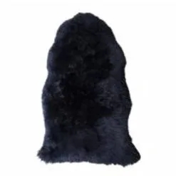 Det Gamle Apotek Lammeskind New Zealand Navy 95 X 60 Cm